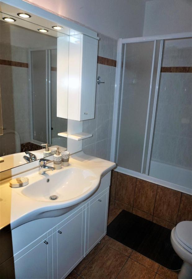 Lasithiotakis Apartments Poros  Zewnętrze zdjęcie